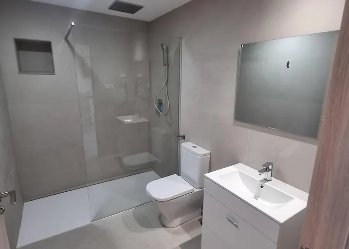 Astures Viviendas Turisticas * Oviede